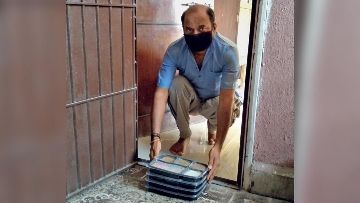किरण डी. तारे, सीनियर एसोसिएट एडिटर