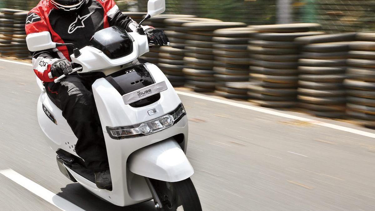 टीवीएस आइक्यूब इलेक्ट्रिक स्कूट