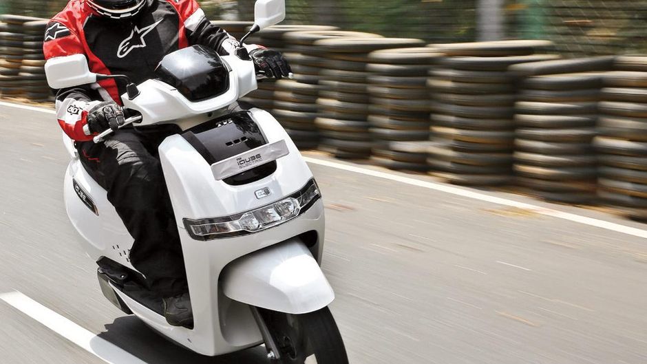 टीवीएस आइक्यूब इलेक्ट्रिक स्कूट