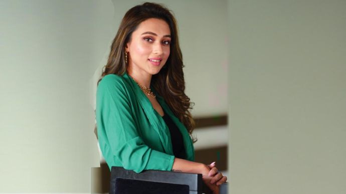 मिमी चक्रवर्ती, अभिनेत्री, गायिका और तृणमूल कांग्रेस सांसद