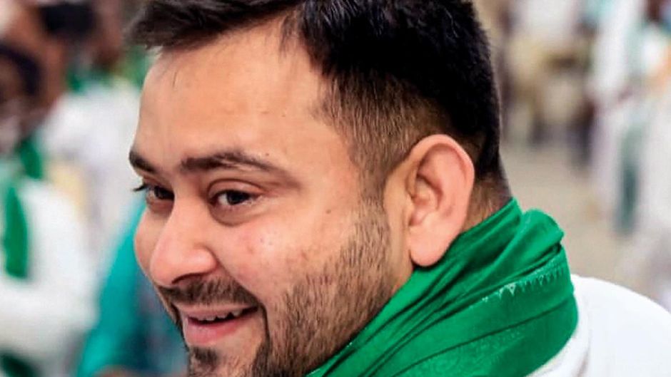 तेजस्वी यादव