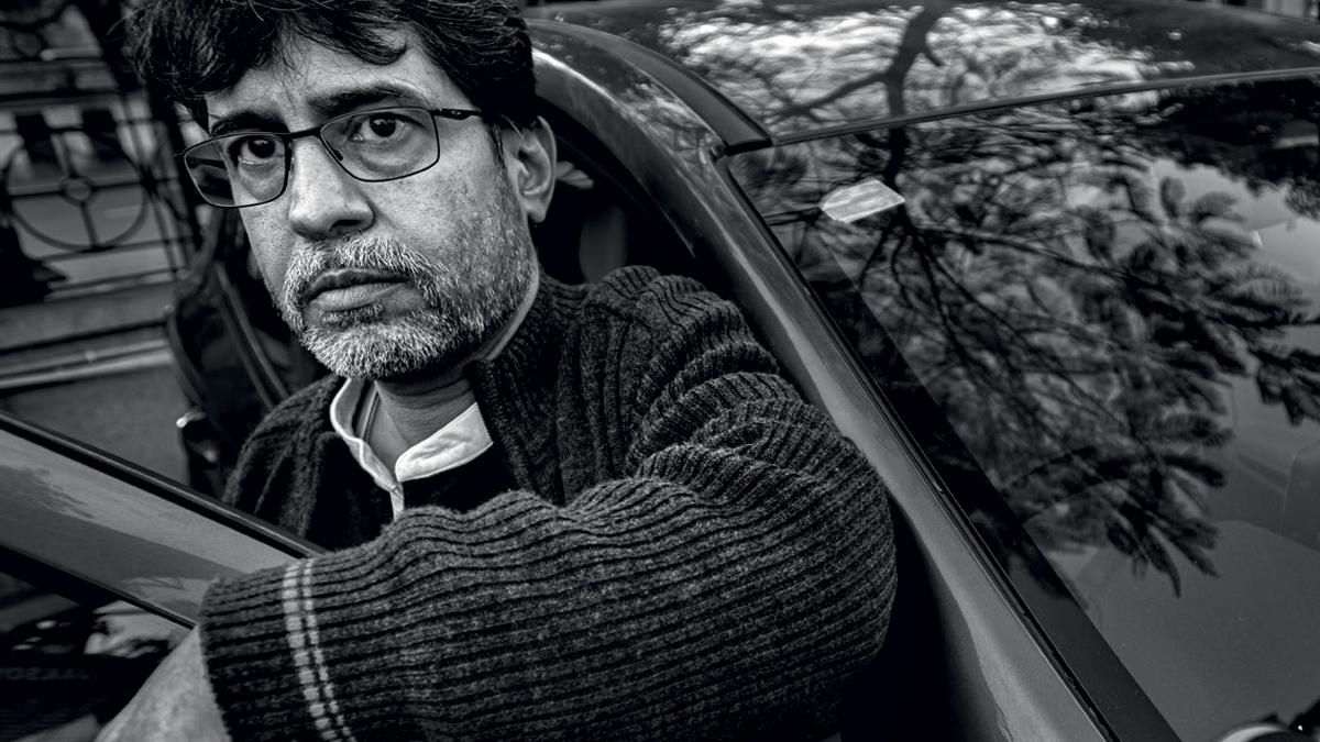 औचक झटका महामारी से पहले संजीव मुथूट फाइनेंस में एक करोड़ रु. सालाना पा रहे थे. शुरू के महीनों में ही नौकरी चली गई. उसके बाद उनके लिए वैसी नौकरी मिल पाना मुहाल हो गया