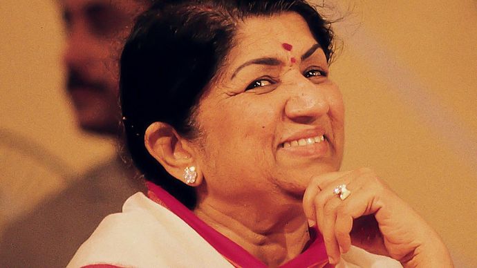 स्वरकोकिला लता मंगेशकर