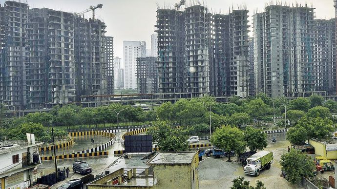 सिरदर्द बिल्डर की धोखाधड़ी से अटका आम्रपाली हार्टबीट प्रोजेक्ट. सुप्रीम कोर्ट के दखल से खरीदारों को बंधी थोड़ी उम्मीद