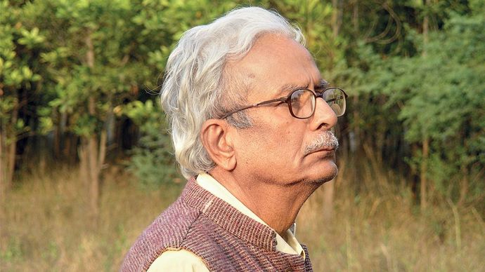 लेखक की अस्मिता विनोद कुमार शुक्ल को मिलने वाली मामूली रायल्टी भारी बहस का मुद्दा बनी