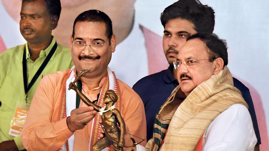 नई रणनीति : भाजपा के प्रदेश अध्यक्ष दीपक प्रकाश पार्टी के राष्ट्रीय अध्यक्ष जे.पी. नड्डा के साथ 5 जून को बिरसा मुंडा विश्वास रैली में