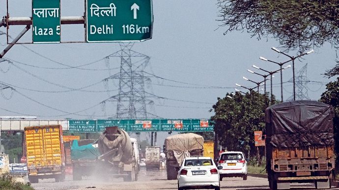 परेशानी ही परेशानी : जयपुर-दिल्ली हाइवे की दुर्दशा