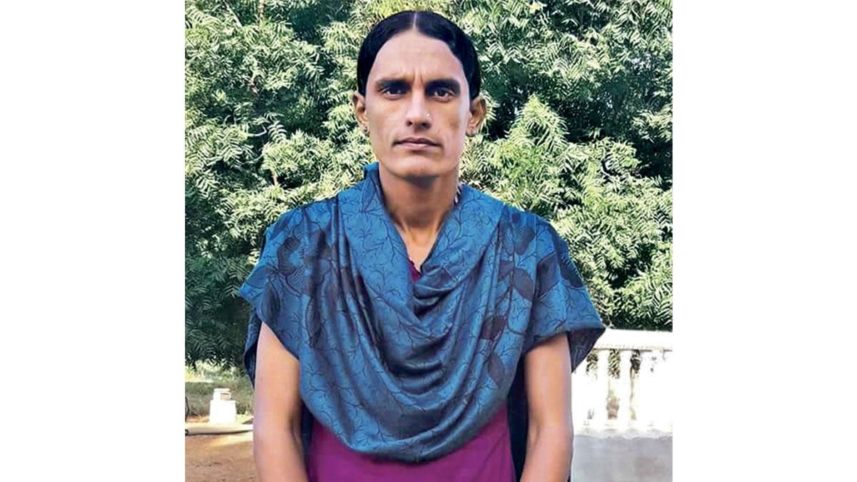 जीती लड़ाई : 2017 में राजस्थान हाई कोर्ट के एक फैसले के बाद किन्नर गंगा कुमारी को पुलिस बल में नियुक्ति मिली थी