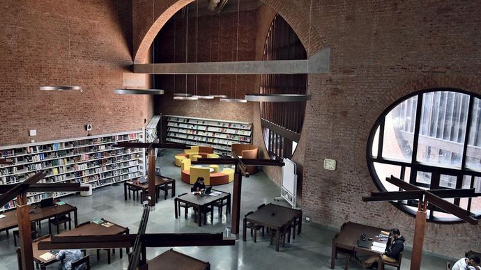 गहन अध्ययन आइआइएम-अहमदाबाद में विक्रम साराभाई लाइब्रेरी