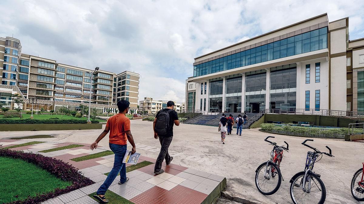 प्रेरणादायक माहौल: जमशेदपुर में एक्सएलआरआइ-जेवियर स्कूल ऑफ मैनेजमेंट का कैंपस