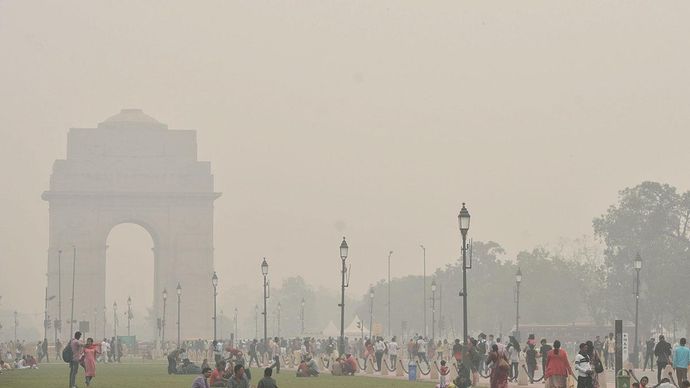 हवा में जहरः राष्ट्रीय राजधानी दिल्ली की नियति बन गई