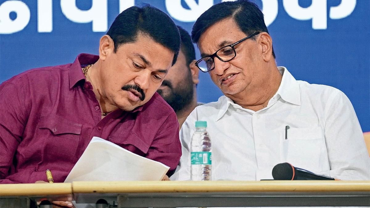 मतभेद: महाराष्ट्र कांग्रेस अध्यक्ष नाना पटोले वरिष्ठ नेता बालासाहेब थोराट के साथ