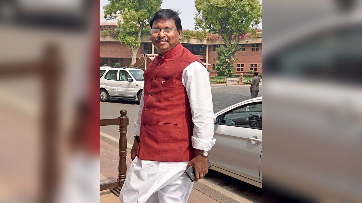  अर्जुन मुंडा, आदिवासी मामलों के मंत्री