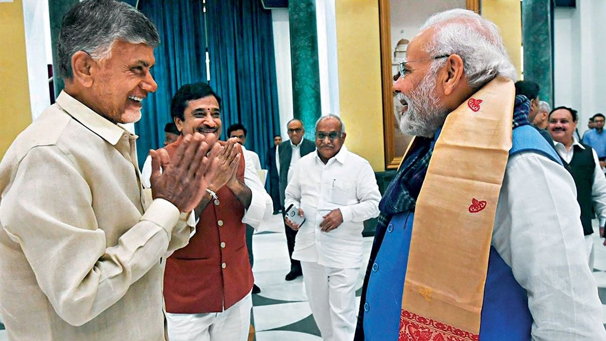 बढ़ी नजदीकियां : टीडीपी के अध्यक्ष चंद्रबाबू नायडू दिसंबर, 2022 में आयोजित सर्वदलीय बैठक के दौरान प्रधानमंत्री नरेंद्र मोदी के साथ 