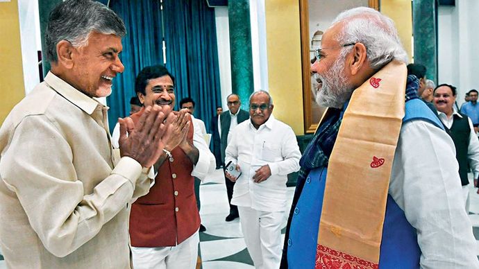 बढ़ी नजदीकियां : टीडीपी के अध्यक्ष चंद्रबाबू नायडू दिसंबर, 2022 में आयोजित सर्वदलीय बैठक के दौरान प्रधानमंत्री नरेंद्र मोदी के साथ
