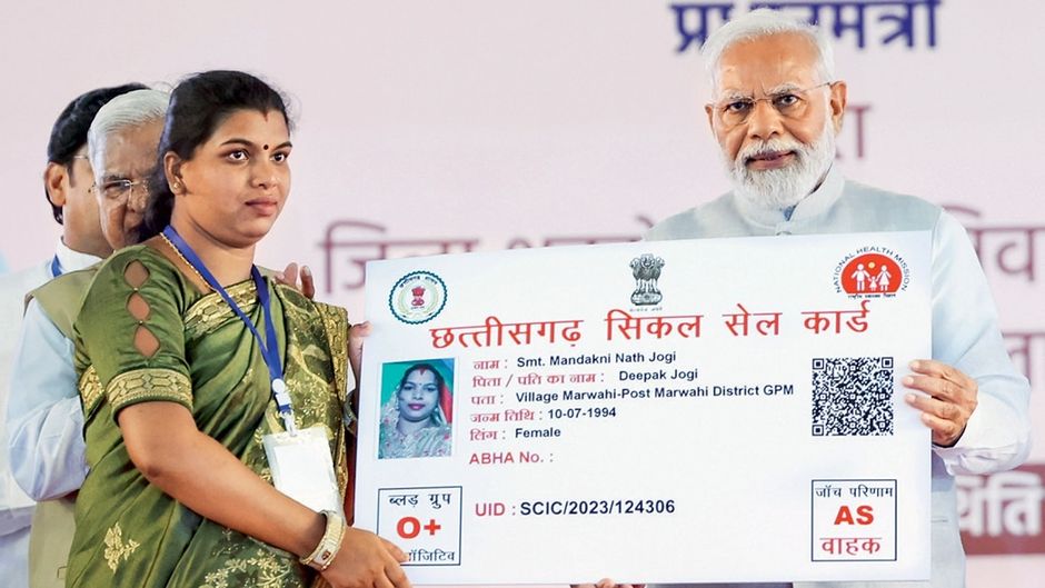 बदलाव के अगुआ : मध्य प्रदेश के शहडोल में 1 जुलाई को सिकल सेल एनीमिया (एससीए) उन्मूलन मिशन का आगाज करते पीएम मोदी