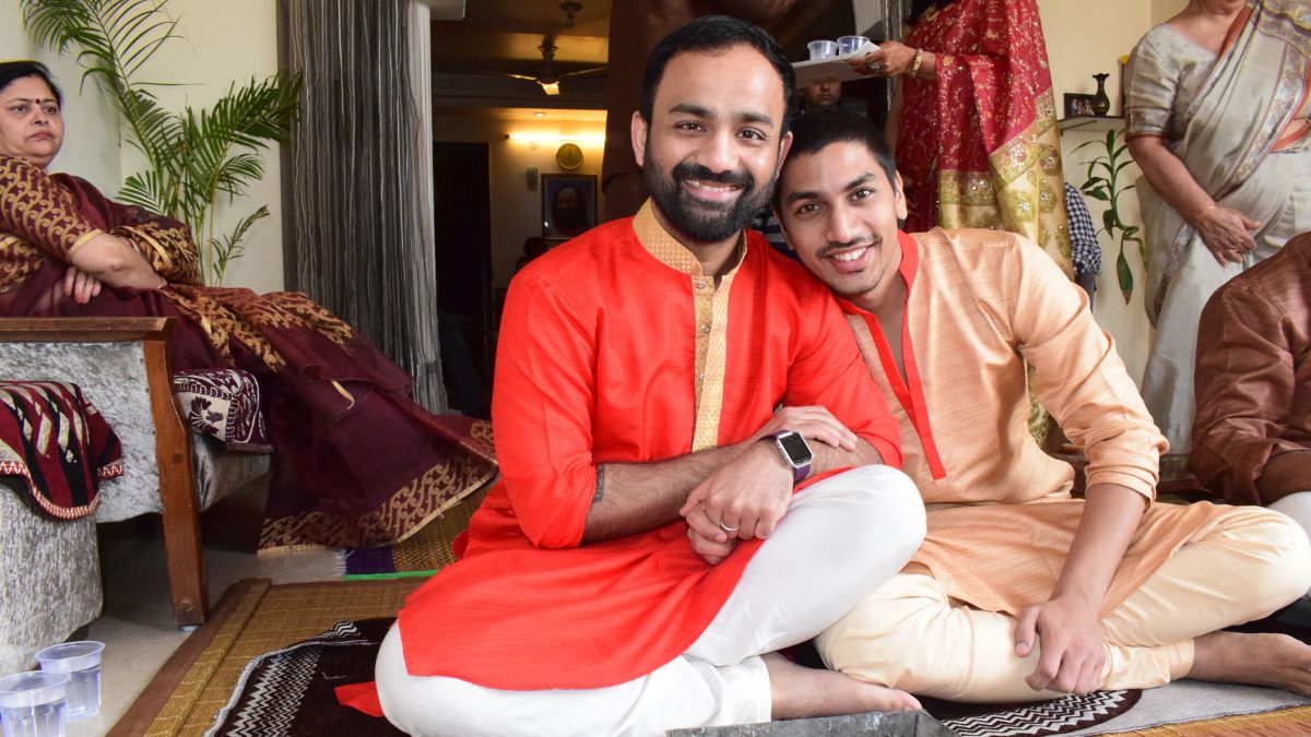 समलैंगिक रिश्तों की डोर से बंधे विश्व पल्लव और विवेक पटेल