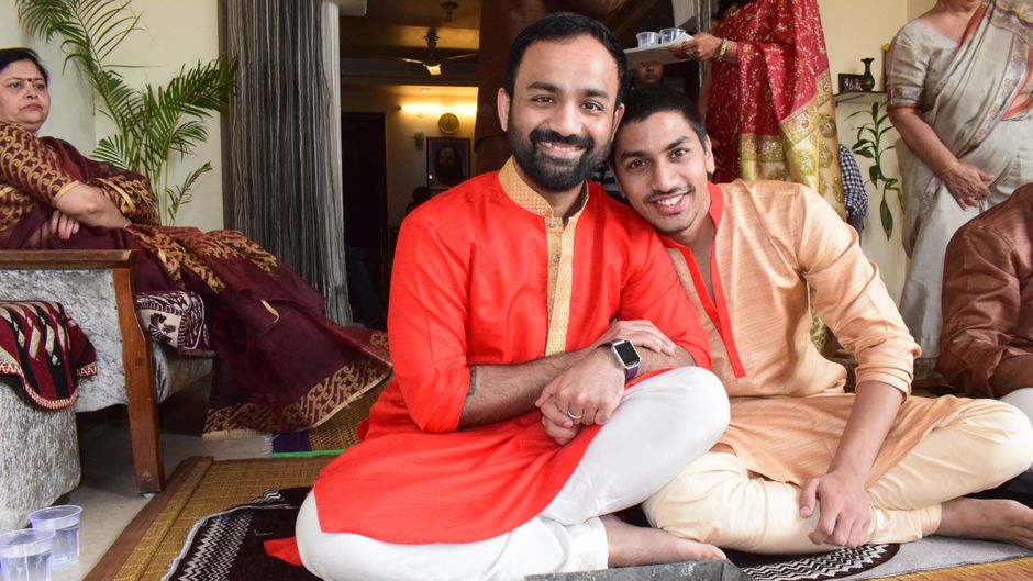 समलैंगिक रिश्तों की डोर से बंधे विश्व पल्लव और विवेक पटेल