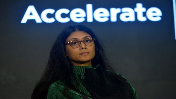 एचसीएल टेक्नोलॉजीज की चेयरपर्सन रोशनी नाडर मल्होत्रा