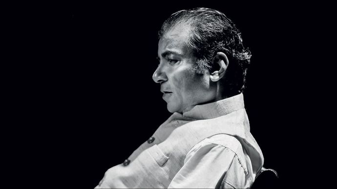 साहिर लुधियानवी के रूप में अभिनेता दानिश हुसैन