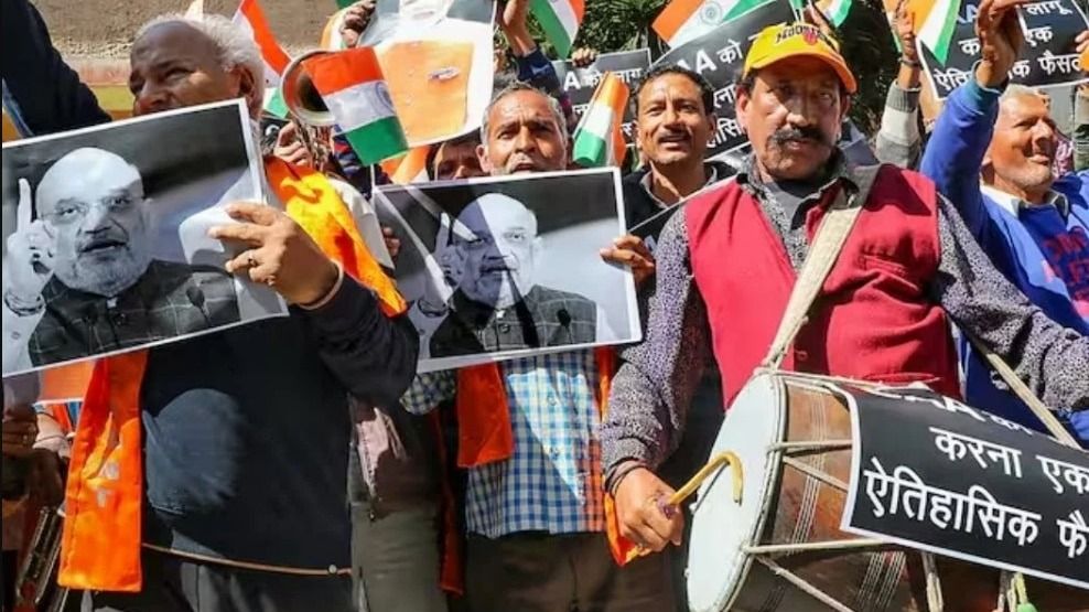 केंद्र सरकार ने 11 मार्च को सीएए से जुड़े नियमों को लागू कर दिया है