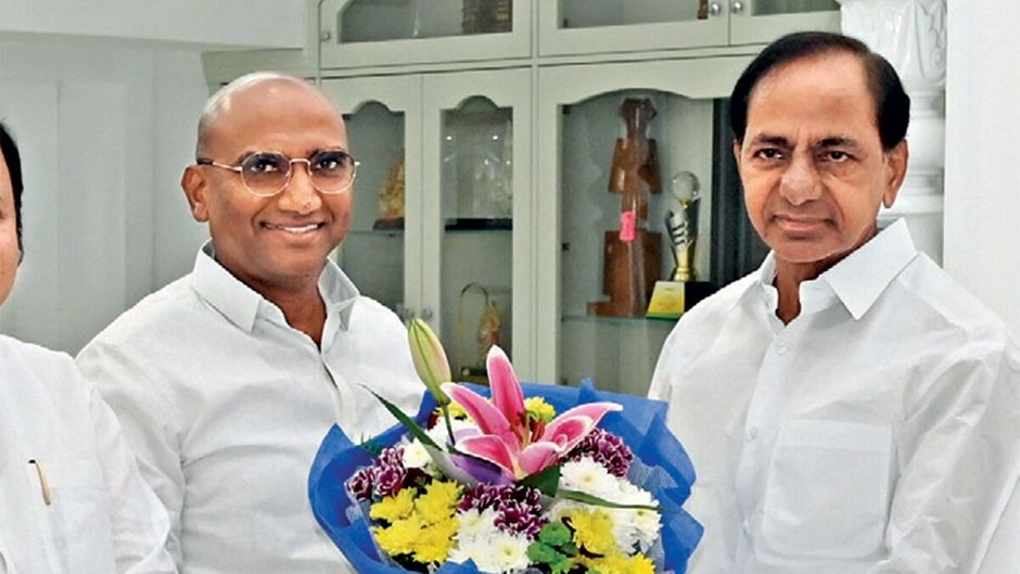 हैदराबाद में 5 मार्च को केसीआर के साथ प्रदेश बसपा नेता प्रवीण कुमार