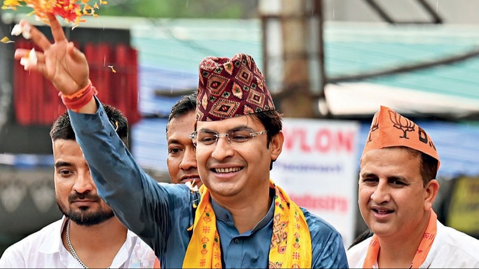 मौजूदा सांसद और भाजपा प्रत्याशी राजू बिस्ता