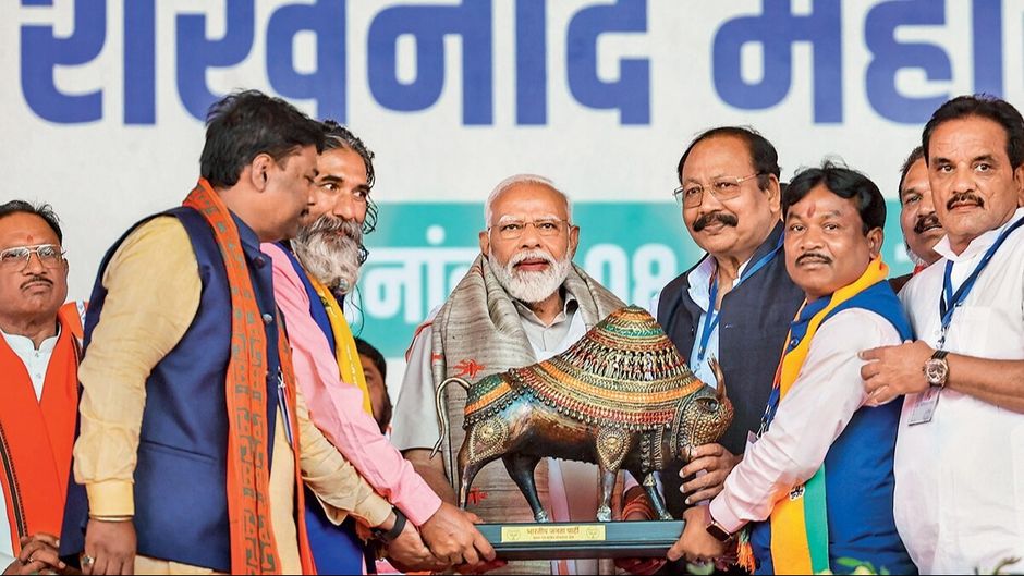 प्रधानमंत्री नरेंद्र मोदी 8 अप्रैल को बस्तर में एक जनसभा में