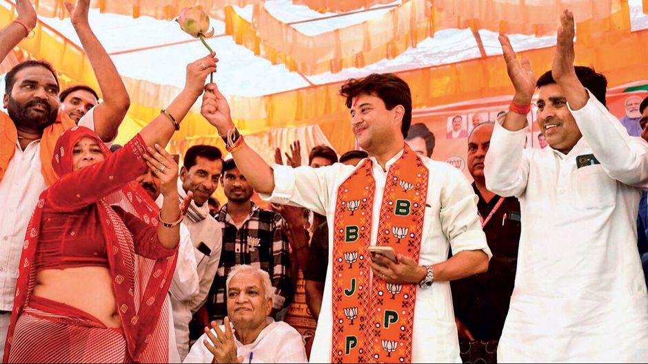 गुना में 24 अप्रैल को चुनाव प्रचार के दौरान ज्योतिरादित्य सिंधिया