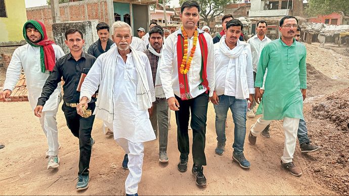 पुष्पेंद्र सरोज, कौशांबी सुरक्षित लोकसभा सीट से सपा उम्मीदवार