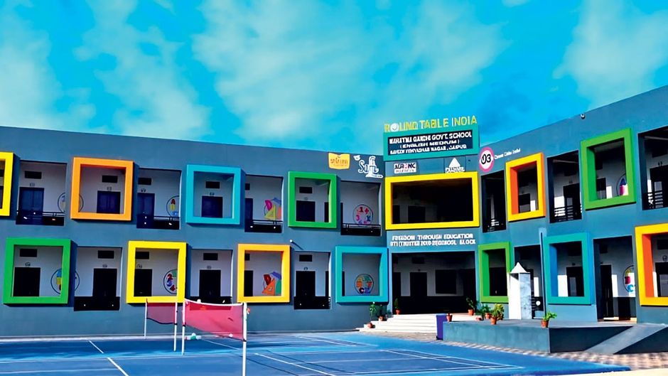 जयपुर के विद्याधर नगर में महात्मा गांधी अंग्रेजी माध्यम स्कूल का भवन