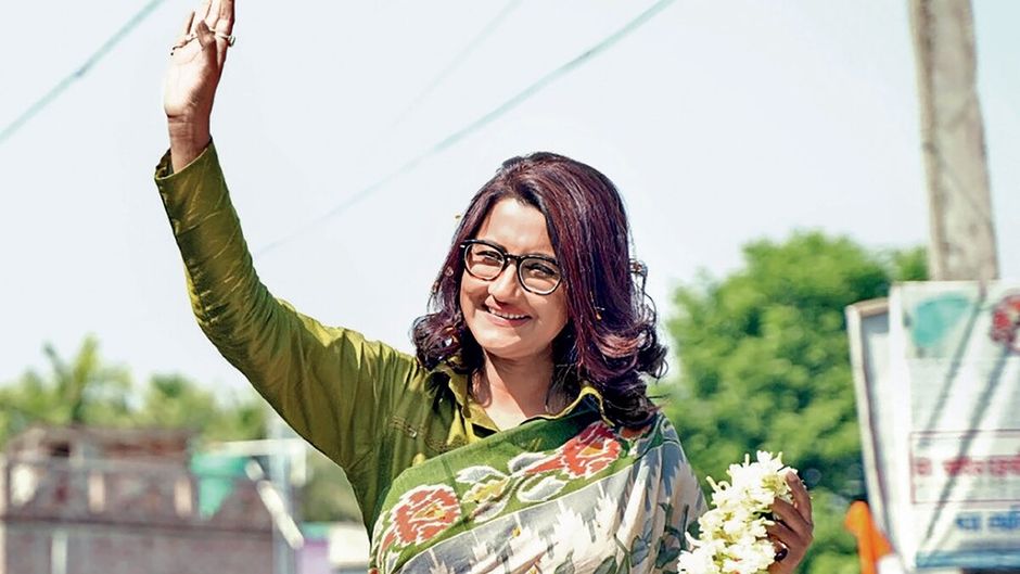 हुगली लोकसभा क्षेत्र से टीएमसी की उम्मीदवार अभिनेत्री रचना बनर्जी