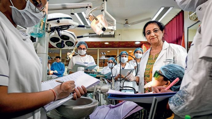 मौलाना आजाद इंस्टीट्यूट ऑफ डेंटल साइंसेज (मेड्स), नई दिल्ली