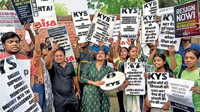 दिल्ली के जंतर मंतर पर 26 जून को एनटीए विवाद के खिलाफ विभिन्न छात्र संगठनों का प्रदर्शन