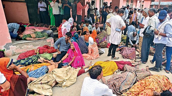 हादसे ने 124 जिंदगियां लील लीं जिनमें 113 महिलाओं की जानें शामिल हैं