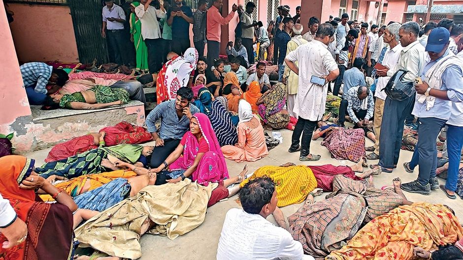 हादसे ने 124 जिंदगियां लील लीं जिनमें 113 महिलाओं की जानें शामिल हैं