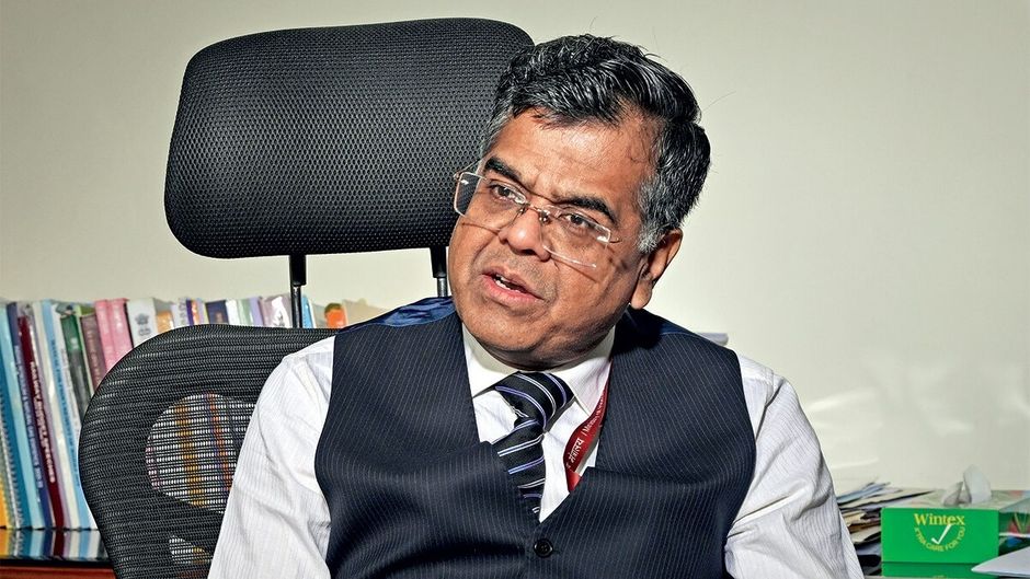 डॉ. टी.वी. सोमनाथन, केंद्रीय वित्त सचिव