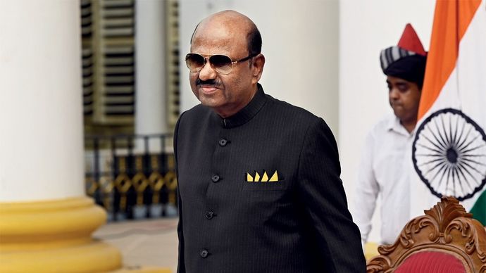 पश्चिम बंगाल के राज्यपाल सी.वी. आनंद बोस