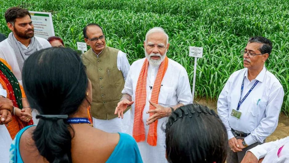 पीएम मोदी और केंद्रीय कृषि मंत्री शिवराज सिंह चौहान/एएनआई