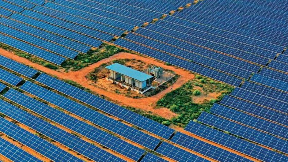 अक्षय ऊर्जा की ओर/सांकेतिक तस्वीर