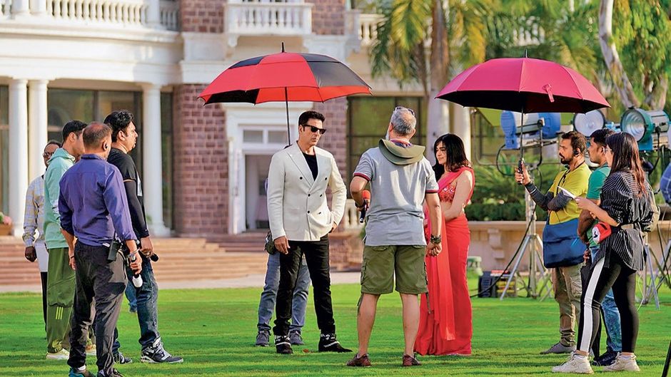 अक्षय कुमार भोपाल में 2022 में सेल्फी की शूटिंग के दौरान