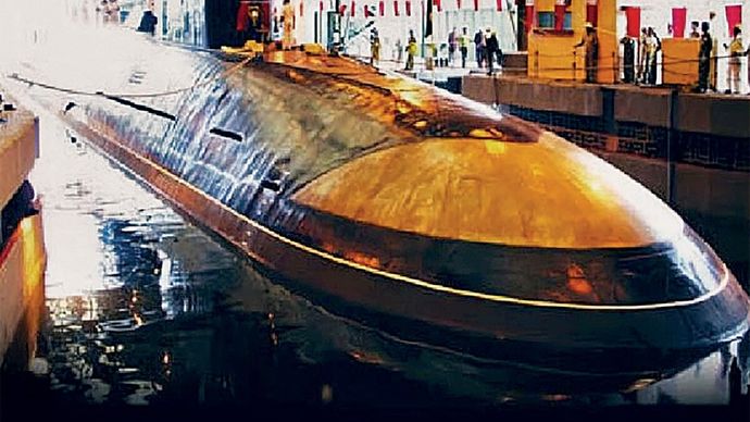 आईएनएस-अरिहंत विशाखापत्तनम के शिप बिल्डिंग सेंटर में