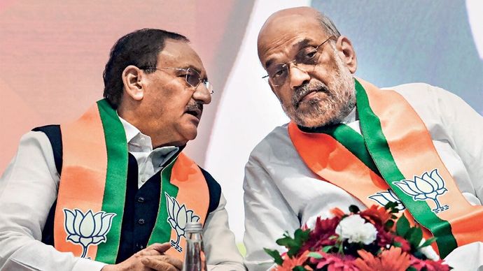 अध्यक्ष नड्डा और शाह दिल्ली में पार्टी के एक कार्यक्रम के दौरान