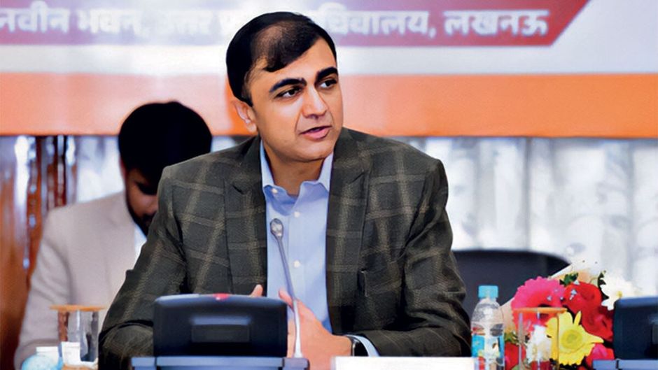 इन्वेस्ट यूपी के पूर्व सीईओ अभिषेक प्रकाश