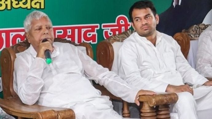 Lalu Prasad Yadav expels son Tej Pratap from RJD