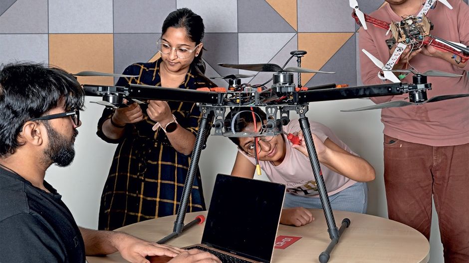 नं. 1. बिट्स पिलानी