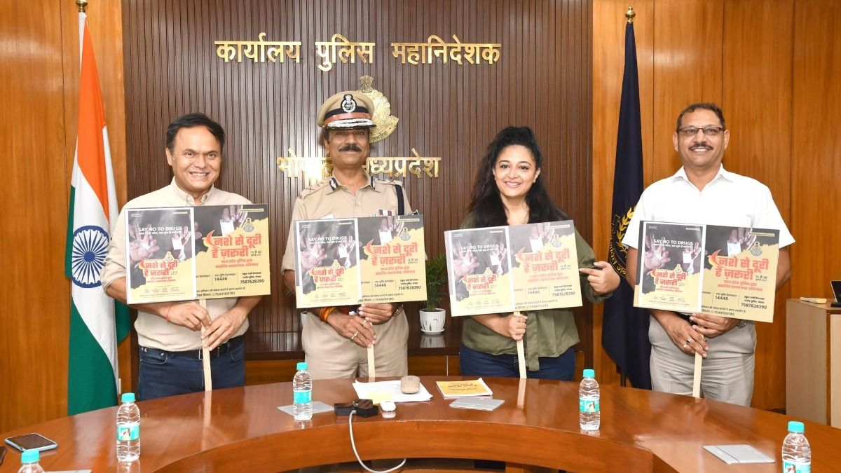 MP police DG Mr. Kailash Makwana