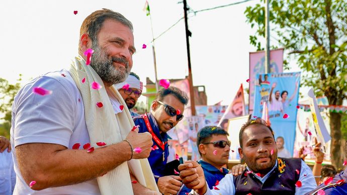 बिहार में 'वोटर अधिकार यात्रा' कर रहे राहुल गांधी (File Photo: PTI)
