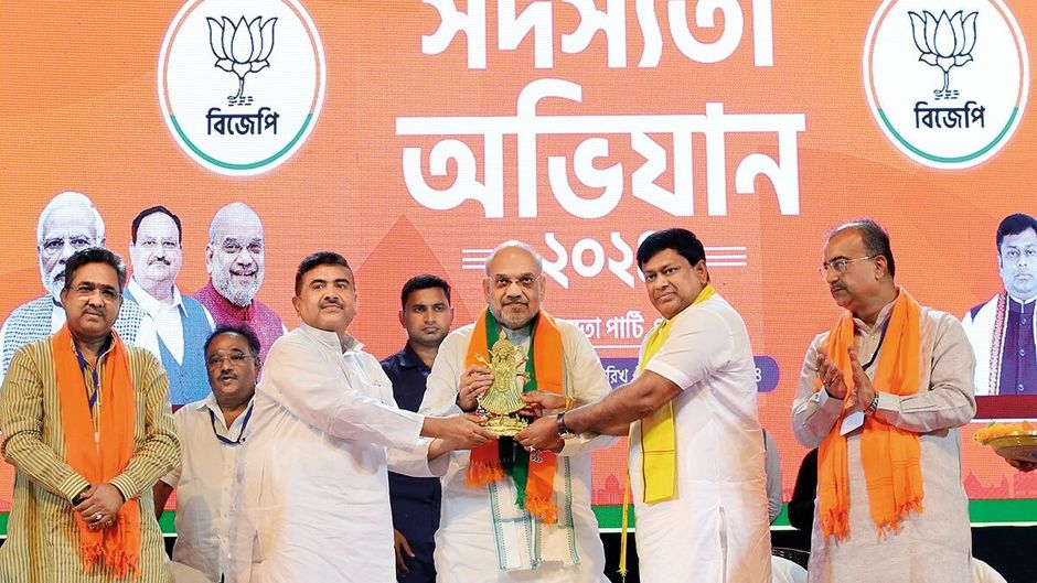Following a crushing bypoll defeat, Bengal BJP has descended into turmoil with escalating infighting and calls for leadership change.