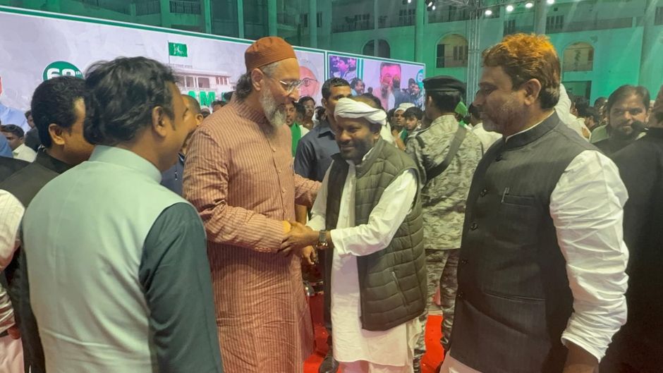 IP Gupta with Asaduddin Owaisi on AIMIM foundation day at Hyderabad